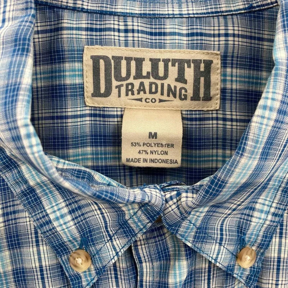 Duluth Trading Co Button Front Camp Shirt Mens Medium Blue Plaid Polyester Nylon